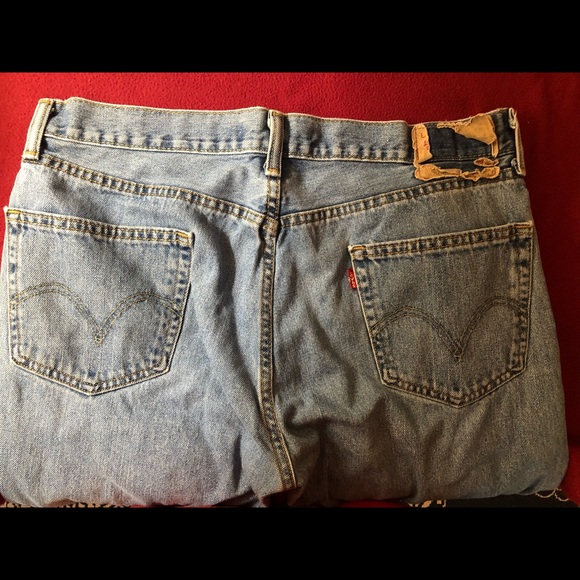 Levi’s 505 Straight Leg Jean - Picture 8 of 9